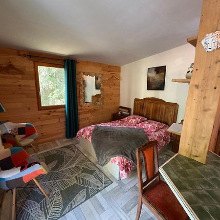 Chalet Libellule Domaine De La Mamounette Champclause Exterior foto